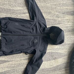 Arc’teryx beta LT jacket, woman